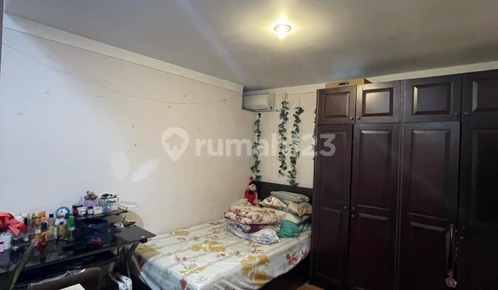 Dijual Rumah Sayap Kebon Kawung