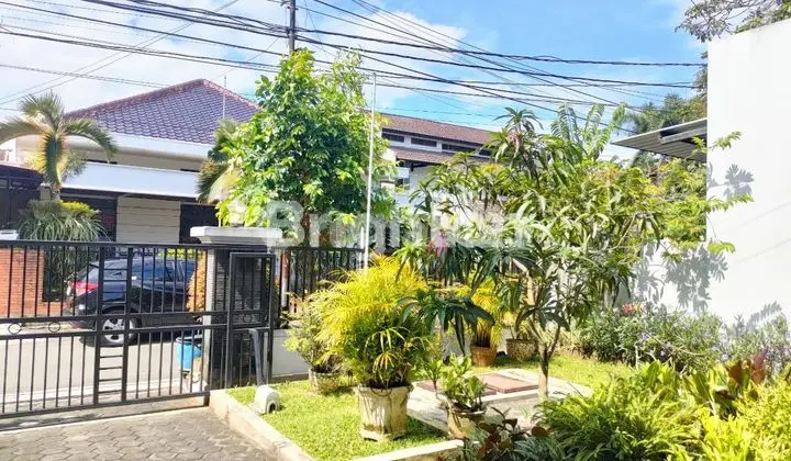 DIJUAL BAWAH NJOP,RUMAH LOKASI SANGAT STRATEGIS,DEKAT DENGAN EXIT TOL TEMBALANG DAN SEKOLAH MUSLIM, BANYUMANIK - SEMARANG