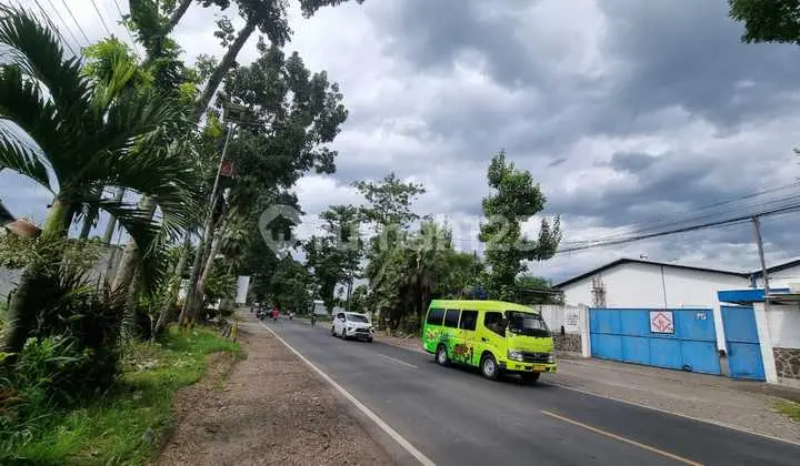Pakisaji-Kepanjen Main Road, Malang Regency, West Side
