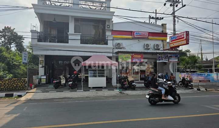 Bangunan Komersil Kepanjen Ahmad Yani Samping BCA Pusat