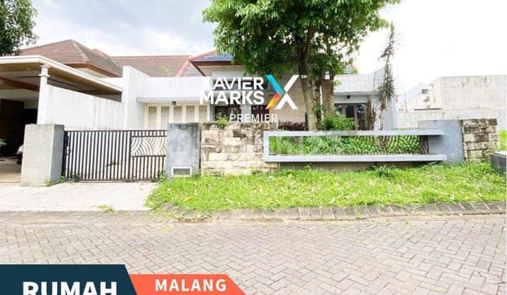 Dijual Rumah Modern di Boulevard Perumahan Graha Kencana, Malang
