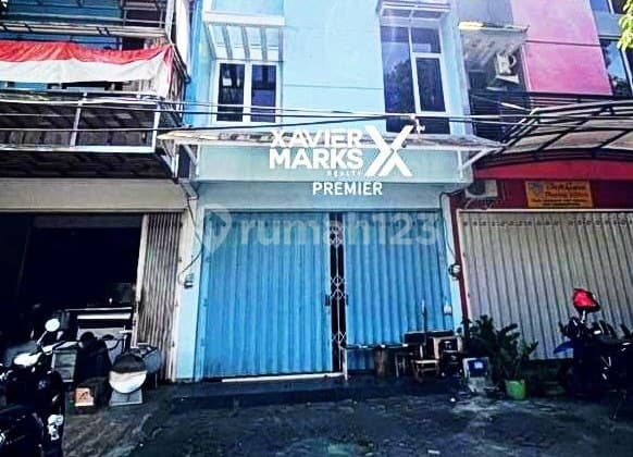 For sale: A spacious 3-storey shop house near the main Ijen road in the Kawi Street area, Central Malang City.