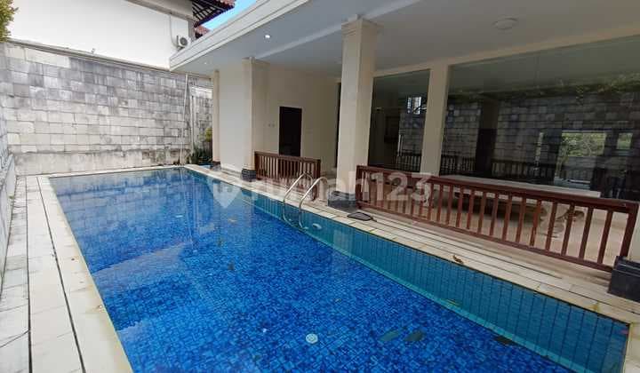 Rumah Mewah Nusa Dua