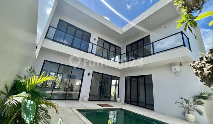 Villa Pantai Lima Canggu