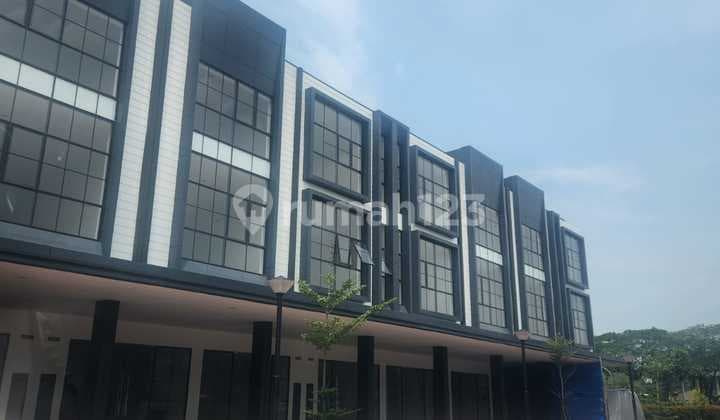 Disewakan Ruko 3 Lantai Luas 170M Siap Digunakan Maison De Wisteria, Cakung, Jakarta Timur, 007
