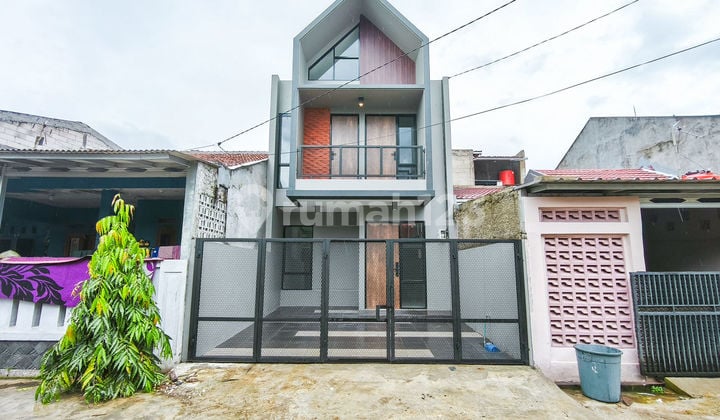 Rumah Cantik Siap Huni 15 Menit ke Stasiun Cilebut Dibantu KPR J-39523