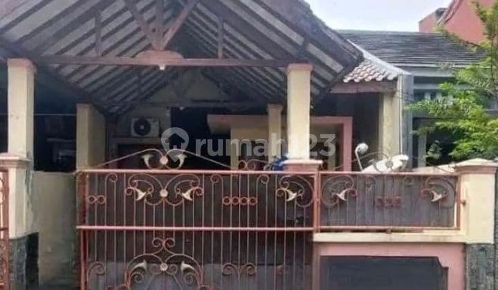 Rumah Terawat 7 Menit ke Gerbang Tol Tanah Tinggi 2 Dibantu KPR J39897