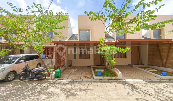 Rumah 2 LT Hadap Timur Dekat Gerbang Tol BSD Barat Dibantu KPR J-39297