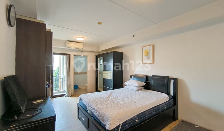 Apartemen Strategis 10 Mnt ke Living Plaza Jababeka Siap Huni J-42003