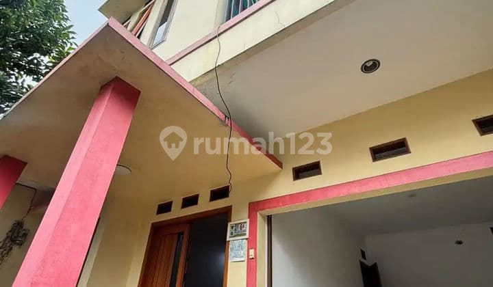 Rumah SHM 15 Menit ke Terminal Kampung Rambutan Dibantu KPR J41156