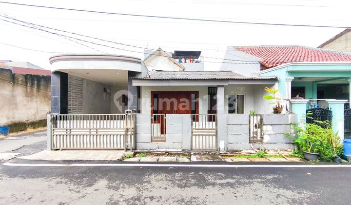 Rumah 10 Menit ke Summarecon Mall Serpong LT 158 Dibantu KPR J-44432