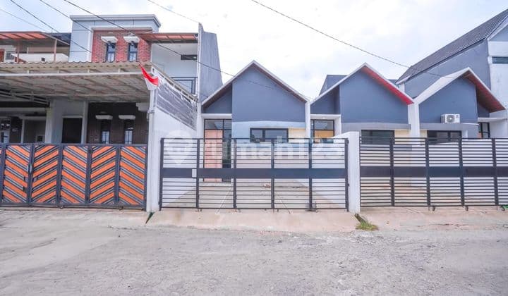 Rumah LT 100 SHM 7 Menit ke Gerbang Tol Sawangan 4 Siap KPR J-36868