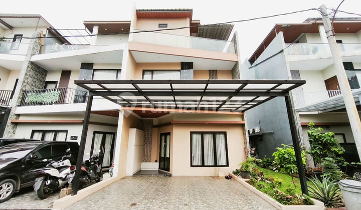 Rumah 3 Lt Siap Huni dekat Grand Galaxy Park Bebas Banjir J-34219