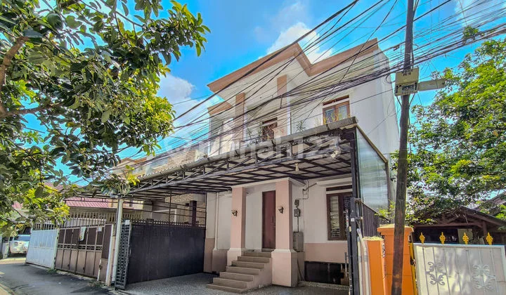 Move-In Ready House, 230 sqm Building Area, Freehold Title, 13 Minutes to Brigif Toll Gate. Mortgage Assistance Available. J-47290