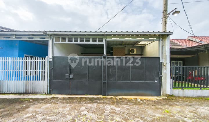 Rumah Bebas Banjir 14 Menit ke Gerbang Tol Sentul Barat Siap Huni J35593