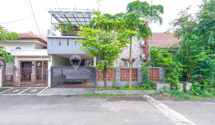 Rumah SHM 5 Kamar Tidur Siap KPR 15 Menit ke Mall Paradise Walk Serpong J-28296