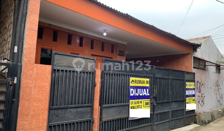 Rumah 3 Kamar SHM 7 Menit ke Gerbang Tol Margonda 3 Hadap Utara J46219