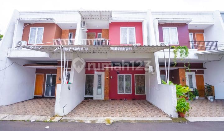 Rumah Siap Huni 15 Menit ke Terminal Depok LT 100 Hadap Utara J42433