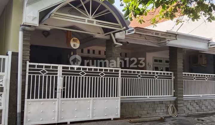 Rumah Dijual Murah Kota Gresik 2 Lantai SHM Dekat Akses Tol