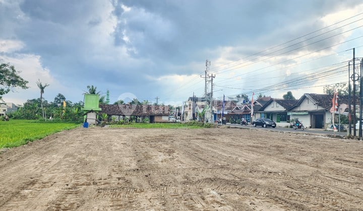 Tanah Purwomartani Sleman 3jutaan nempel jln Aspal Sambiroto
