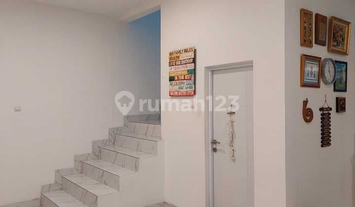 For Quick Sale: Citra Garden 2 House, Size 10x16 m², 2 Floors, Ready to Live In, Flood-Free