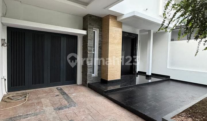 Rent House Katamaran Pik Size 8X35m2 3 Bedrooms Nice and Ready to Move In