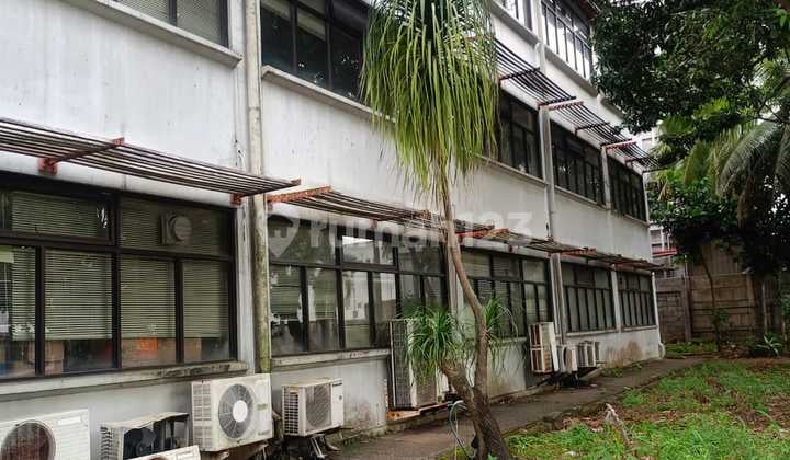 Jual atau Sewakan Gudang di Bsd Tangerang Luas Bangunan 5000 M2 Siap Pakai