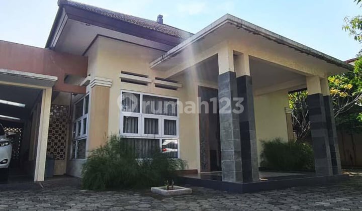 House for sale on Kawi Street, Semarang House for sale on Kawi Street, Semarang