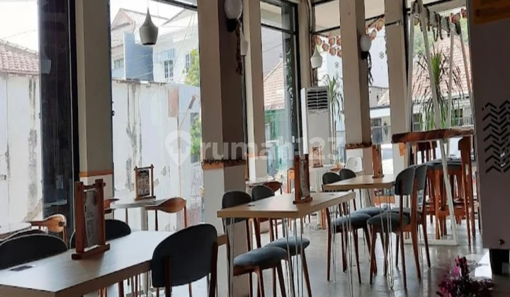 Dijual Tempat Usaha di Pleburan Semarang Dijual Tempat Usaha di Pleburan Semarang