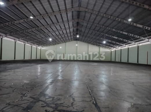 Cheap Warehouse in Kic Gatsu Semarang