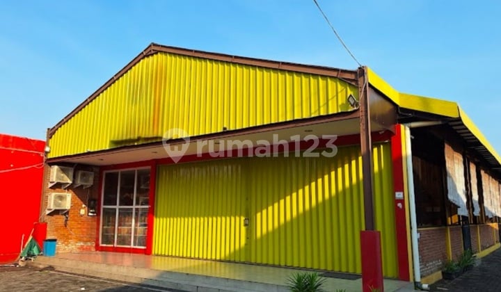 Tanah Dan Bangunan Komersial di Jl Jend Sudirman Semarang, Semarang Barat