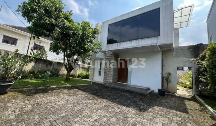 Rumah Bagus di Papandayan Semarang