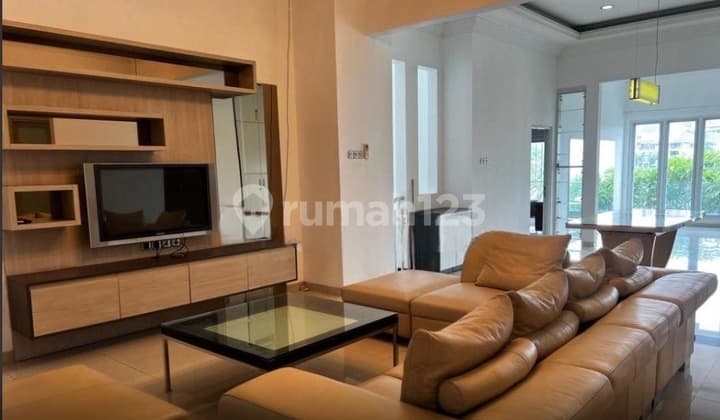 Rumah Furnish Bagus Banget Candigolf Semarang