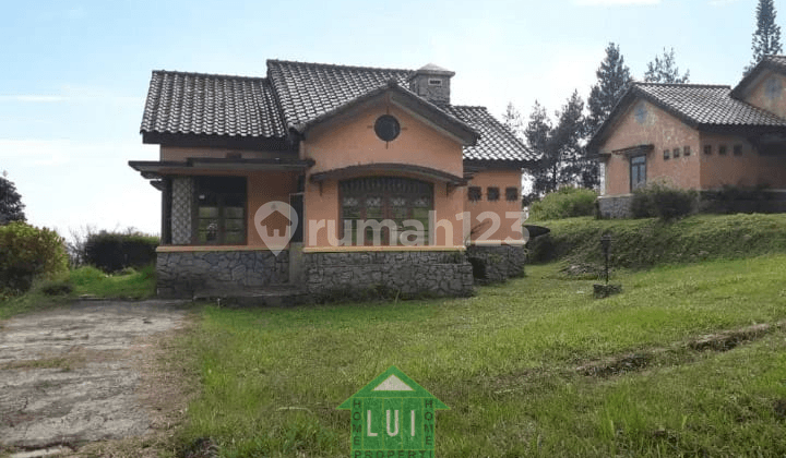 Villa Ciater Highland Resort Lembang Sari Ater View Mount Tangkuban Perahu