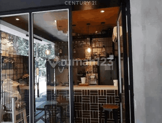 Coffee Shop dan Ruang Usaha Strategis di Pulomas Jakarta Timur