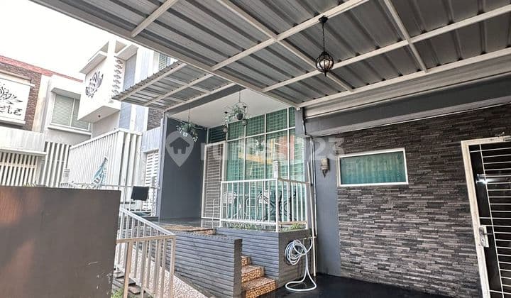 Di Jual Cepat Rumah Bagus Dan Rapih 2.5lantai Di Daan Mogot Baru