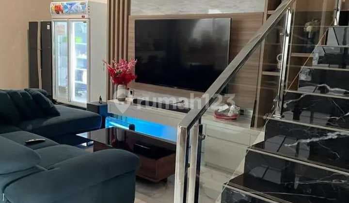 For Sale Luxury and Beautiful 2-Story House in Citra 2