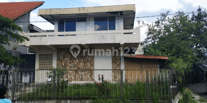 Rumah di Pusat Kota Salatiga Lokasi Strategis Sangat Cocok Untuk Tempat Usaha