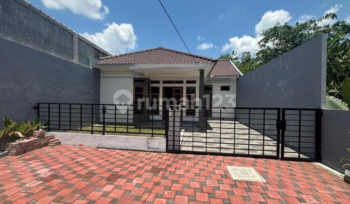 Rumah Bagus Bangunan Baru Siap Huni 1 Lantai Di Tegalrejo Salatiga