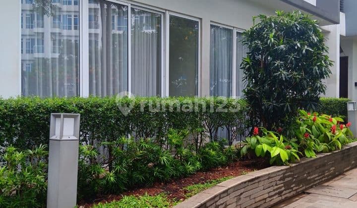 Hunian Strategis Town House Semi Furnish Puri Mansion Apartemen Jakbar