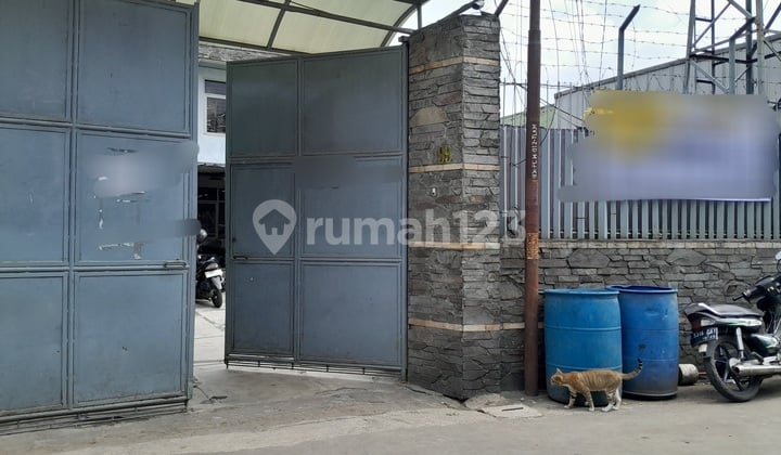 Dijual Rumah + Home Industri Eks Garment