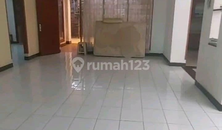 Dijual Rumah Siap Huni di Jl. Kembar Mas., Pasirluyu, Regol, Kota Bandung, Jawa Barat, Indonesia, 40254, Bkr