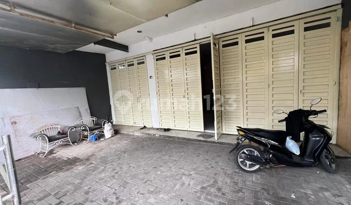 Dijual Ruko di Jalan Suryani Bandung