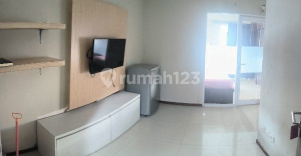 Dijual Apartemen Gateway Pasteur Semi Furnished View Kolam Renang Ref.05249