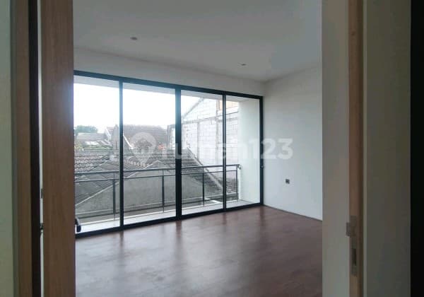 Dijual Rumah Minimalis 2 Lantai di Sayap Gedebage Dekat Summarecon Bandung Ref.05186