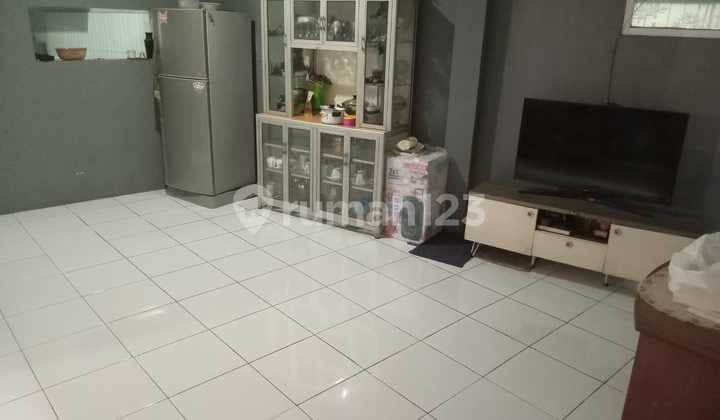 For Sale Move-In Ready House on Main Road Caringin, Raya Kopo Ref.03494