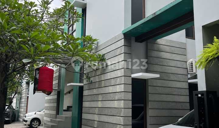 Sewa Town House Semi Furnished, Dekat St. Kalibata & Mall Kalibata