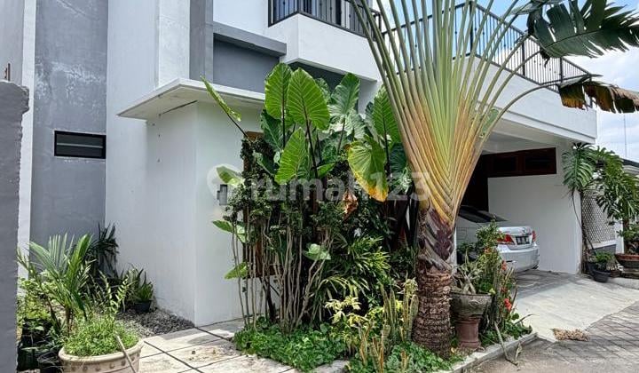 Rumah Private Pool & Joglo Dalam Perumahan di Wedomartani Ngemplak Sleman Dekat Budi Mulia