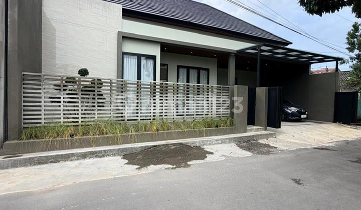 Rumah Baru Mewah Limasan Modern dengan Tanah Luas Full Furnished di Purwomartani Kalasan Sleman Dekat Swalayan Pamela 7