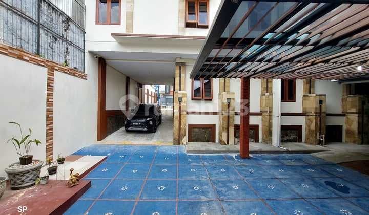KOST EKLUSIF, DAN RUMAH MEWAH ADA KOLAM RENANG - STRATEGIS DI TEPI JALAN KALIURANG KM 14 NGAGLIK